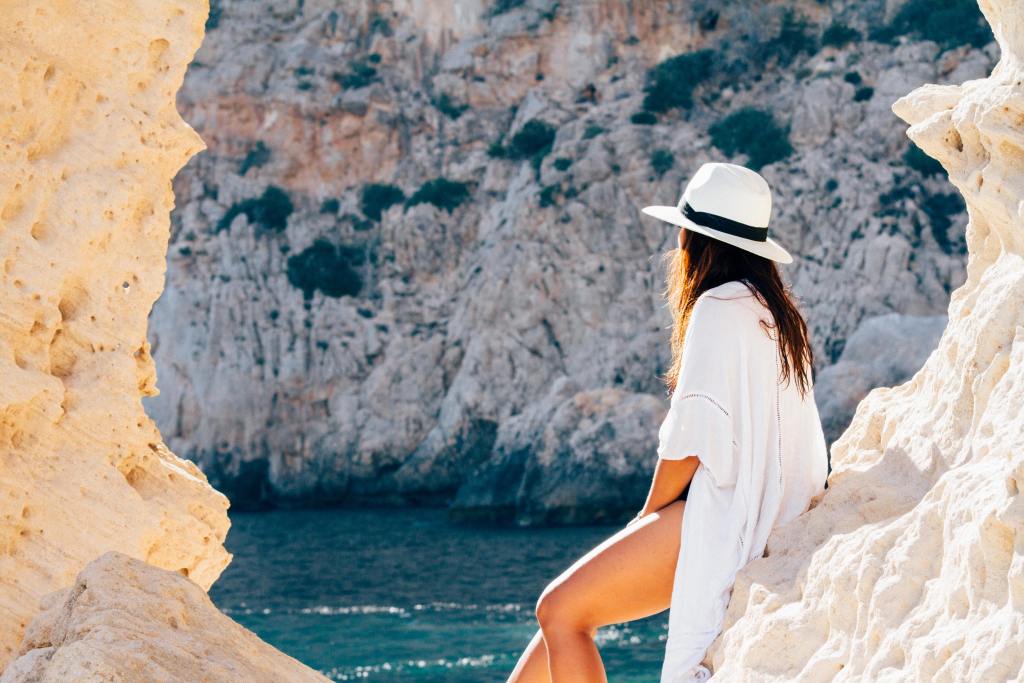 best places to travel solo in portugal