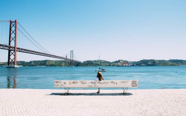things to do in lisbon for solo travelers