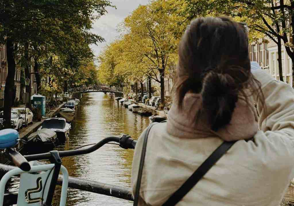 amsterdam solo travel