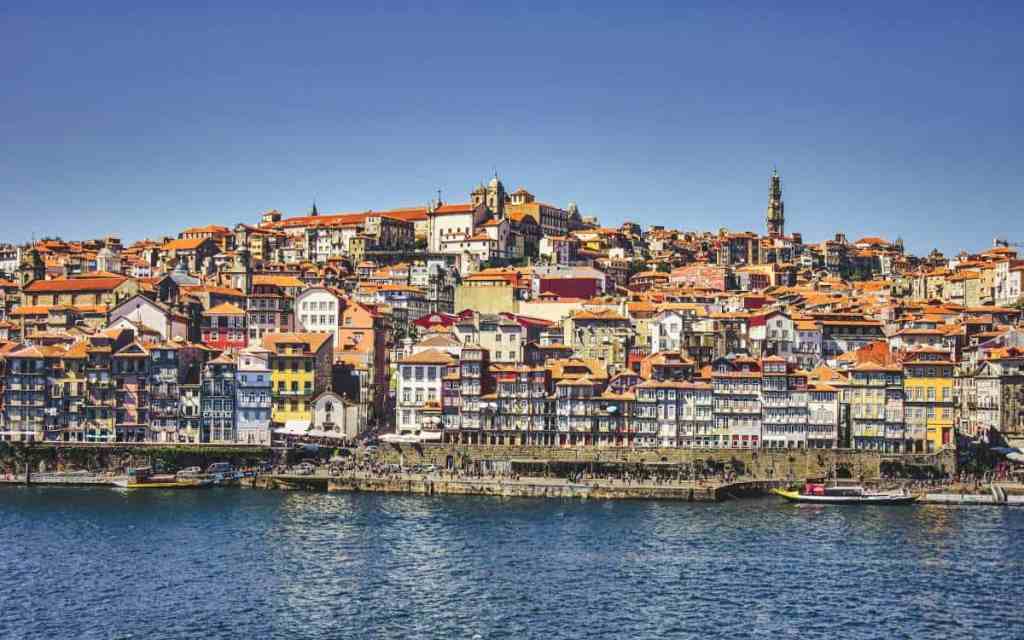 where to stay in porto portugal