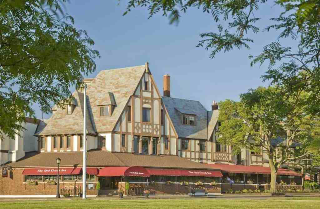 Red Coach Inn, Niagara Falls USA
